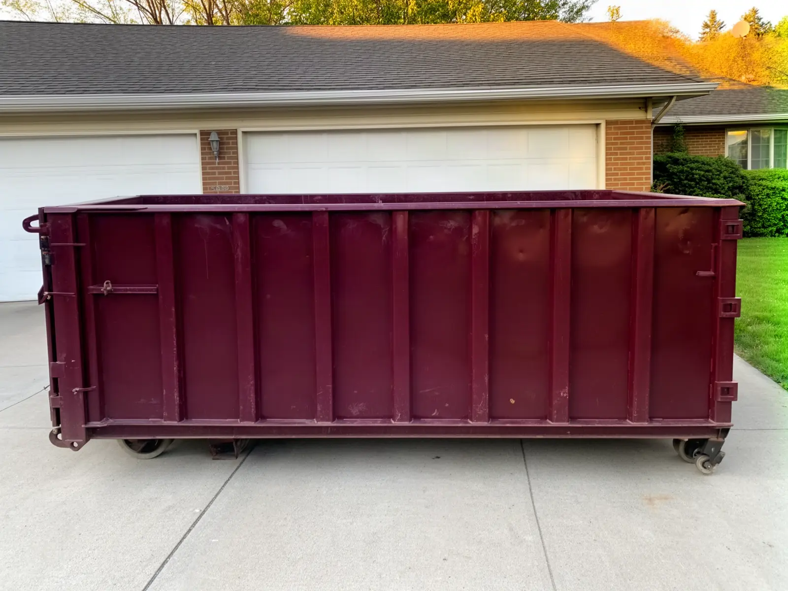 Roll-off dumpster from Sycamore Shoals Dumpster Rental in Johnson City, TN